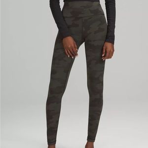 Lululemon Dark Green Camouflage 28” Align Leggings